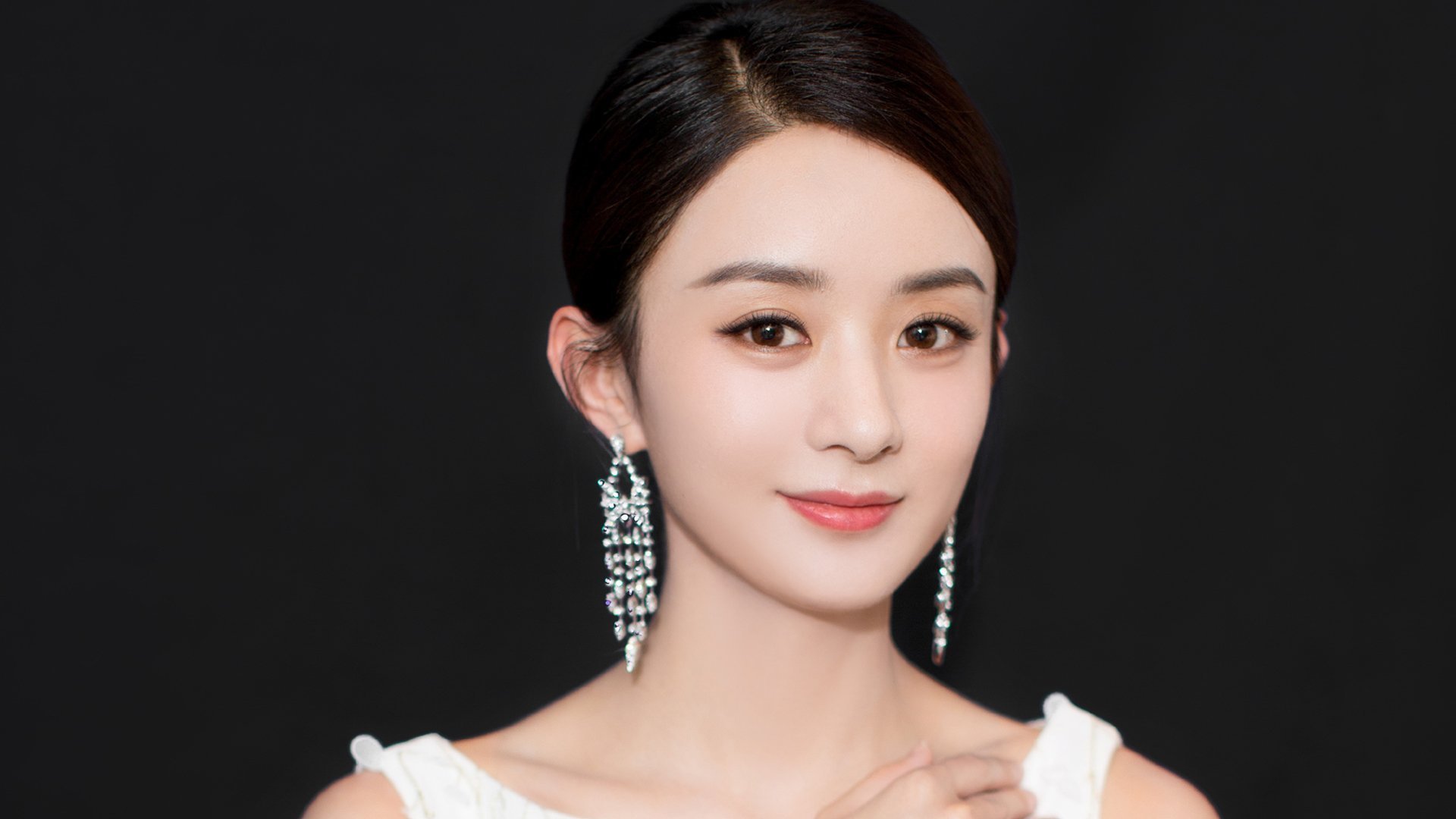 开云体育app-当银黑军团遇见飞虎之翼，一场星际穿越般的篮球对话