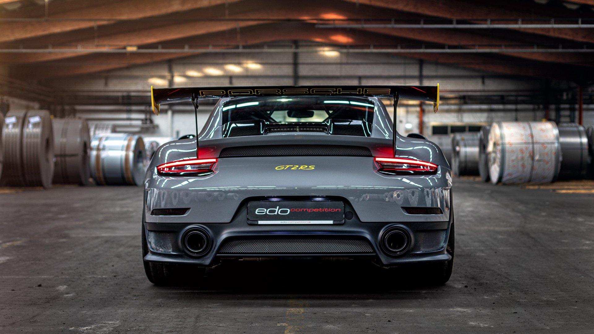 开云体育APP下载-赛道上的指挥家，F1年度争冠之夜的团队交响诗