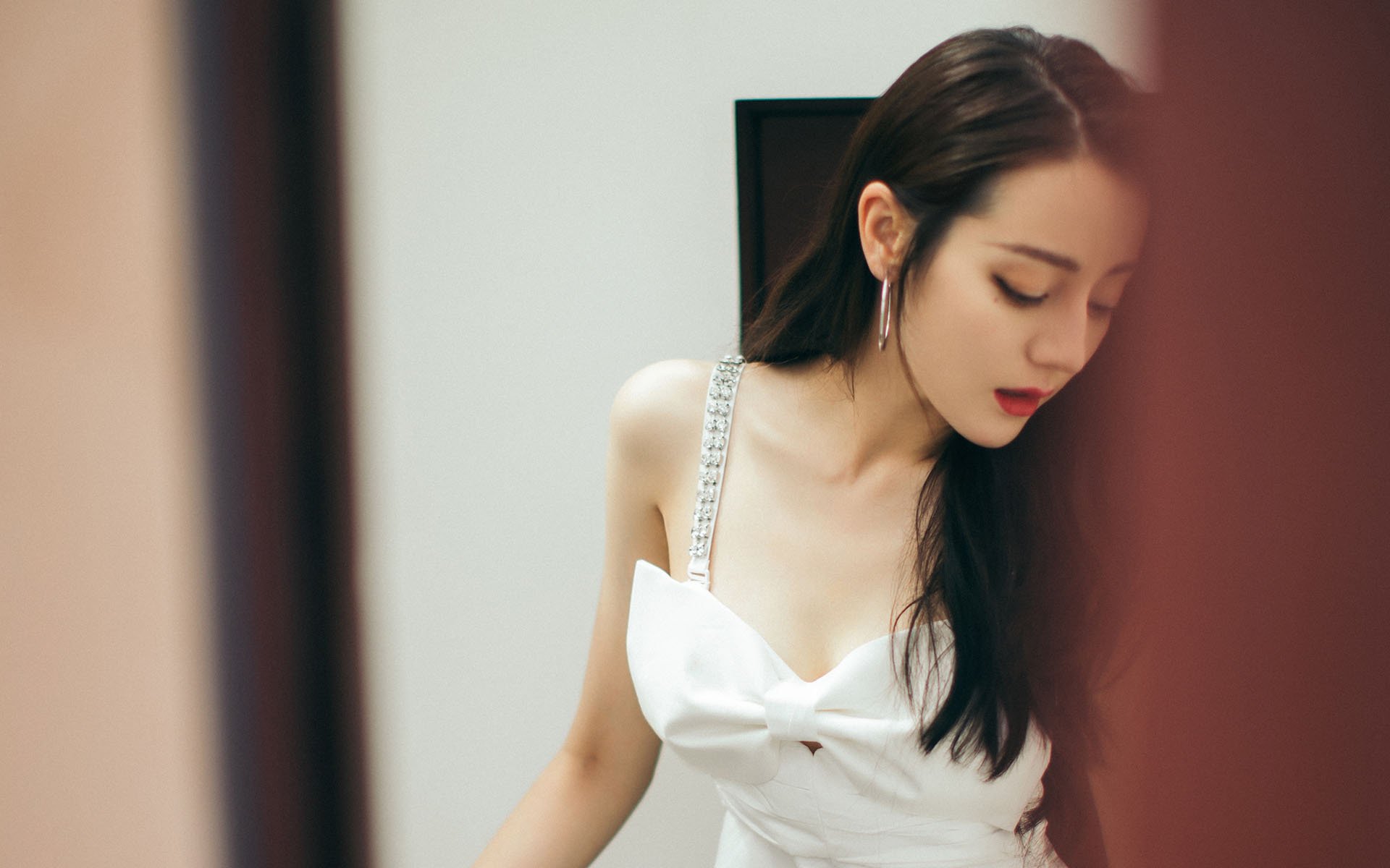 开云体育官网-本泽马，当唯一解法撞上无解难题—莱比锡的飓风，米兰的圣歌，与一个人的战争